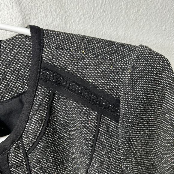 White House Black Market Tweed Knit Jacket Women’s 2 Gray Black Zip Front - Picture 4 of 10